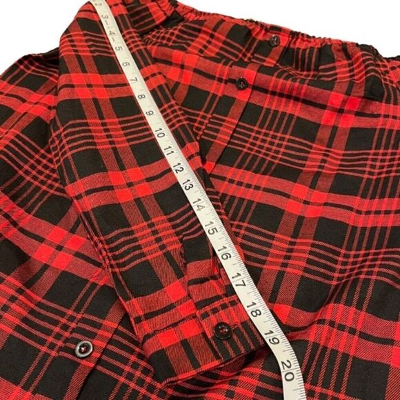 NWOT Coeur De Vague Plaid Off the Shoulder Top Red and Black Size Small - Picture 8 of 8